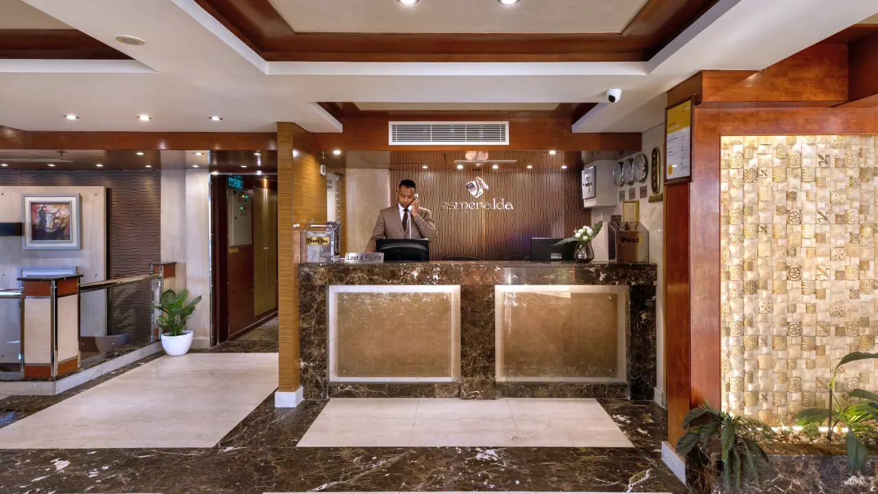 رحلة الباخرة إسميرالدا