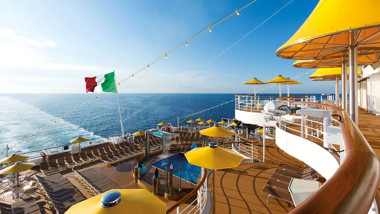 رحلة الباخرة دياديما