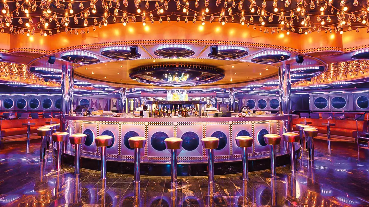 رحلة الباخرة فافولوسا