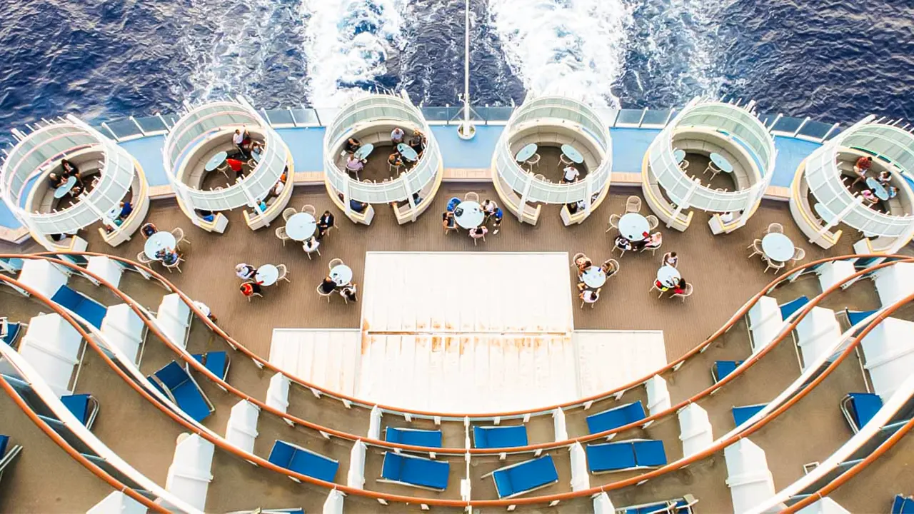 رحلة الباخرة سميرالدا