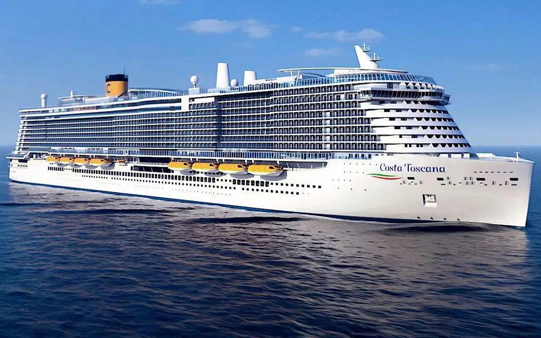 رحلة الباخرة توسكانا