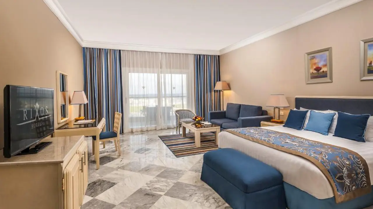 الفندق ريكسوس - العلمين