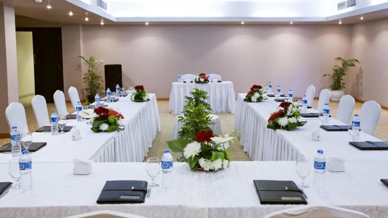 الفندق ريكسوس - العلمين